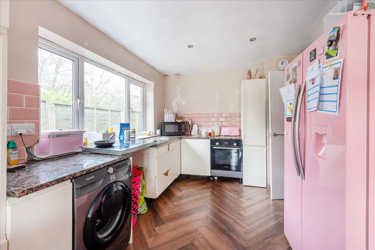 Property Image5e08af3c-d3e7-4460-a812-c8199e50104f