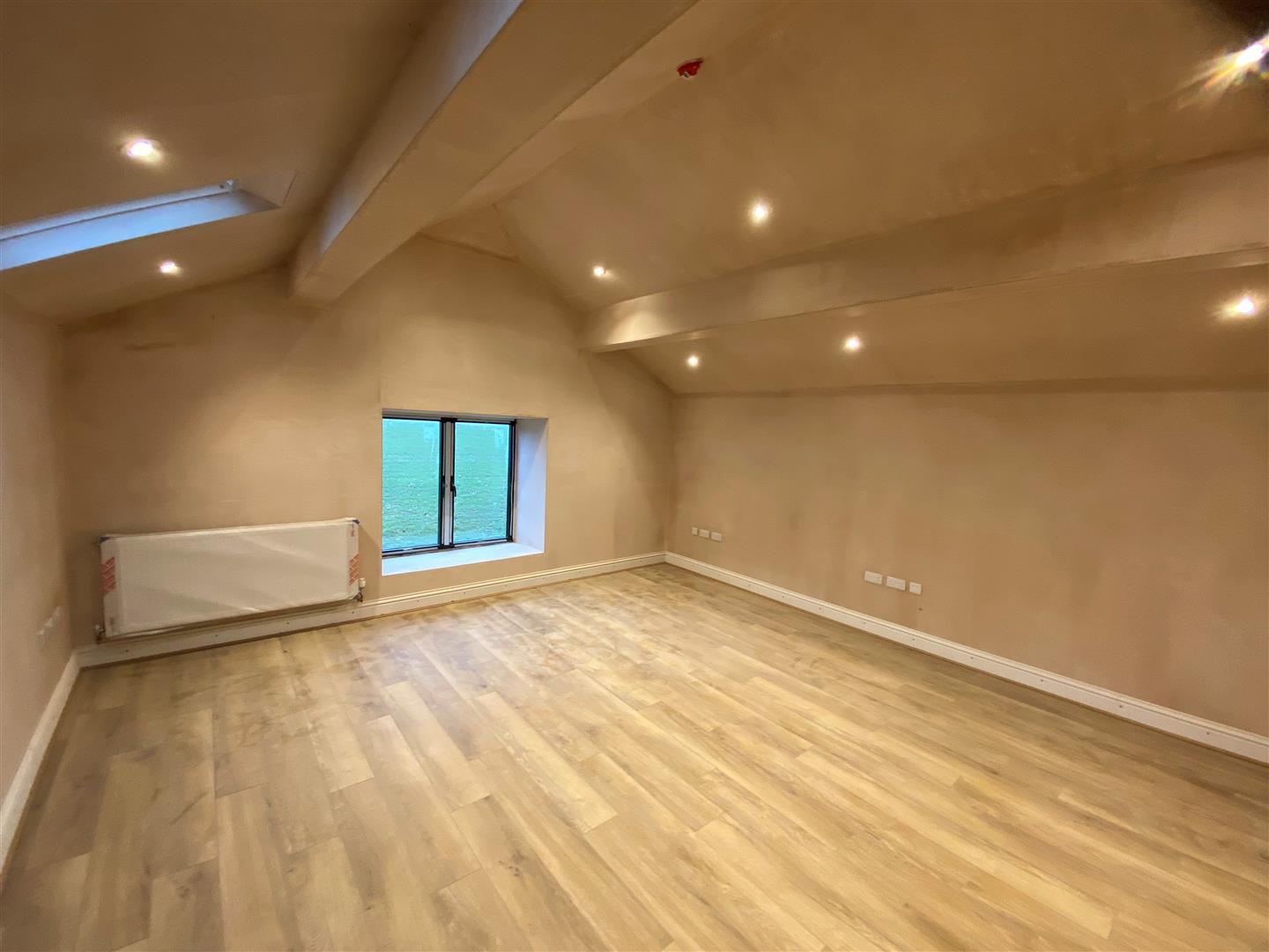 Property Image62b274d4-7852-4167-b782-66c8c3eed5b7