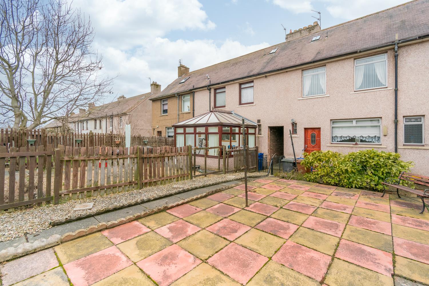 3 bedroom midterraced house for sale in 30 Danderhall Crescent