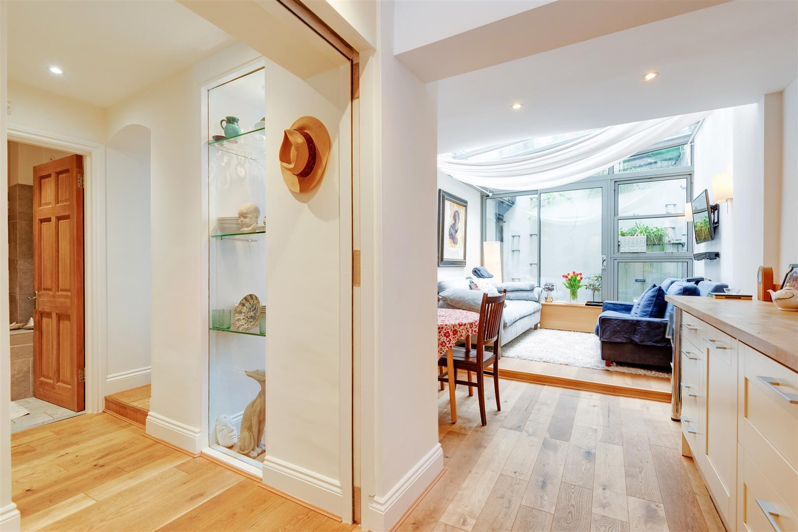 Property Image66336cd5-fb4d-4a8d-bf15-70936ec6bf79