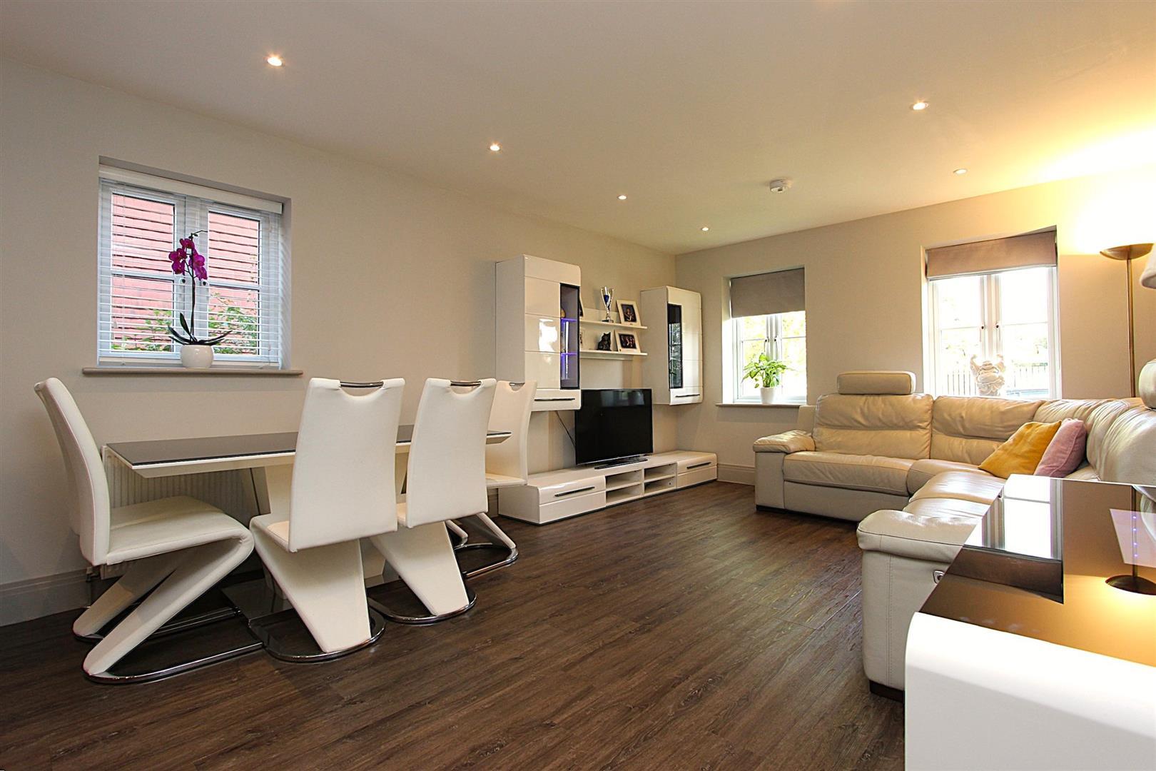 Property Image669b08d1-c710-494f-bfc4-c2a8ff29de77
