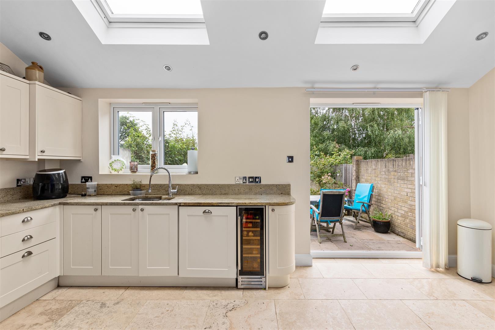 3 bedroom house for sale in Maycross Avenue, Morden, SM4 Ellisons