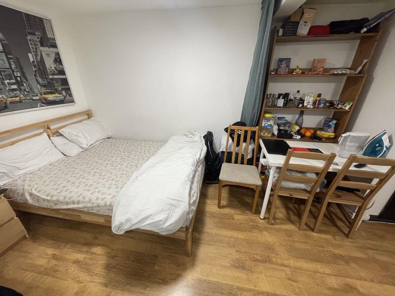 Property Image678a166a-8ac6-4283-8dcb-60d6d41489fb