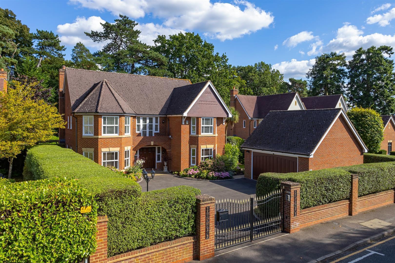 Property Image697a9de2-1190-45d1-9827-c1e133f20030