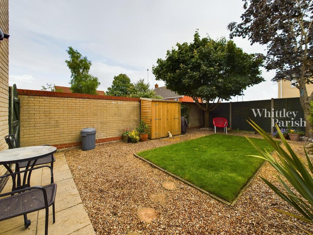 2 bedroom semidetached house for sale in Mission Road, Diss, IP22