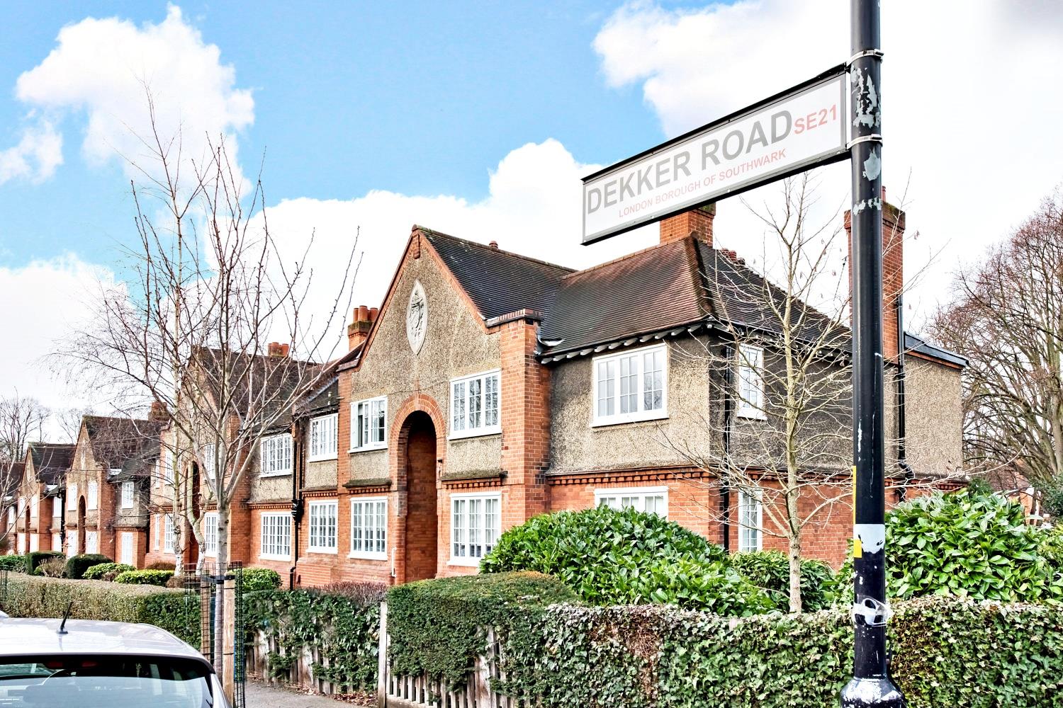 2 bedroom apartment to let in Dekker Road, Dulwich, SE21 Pedder