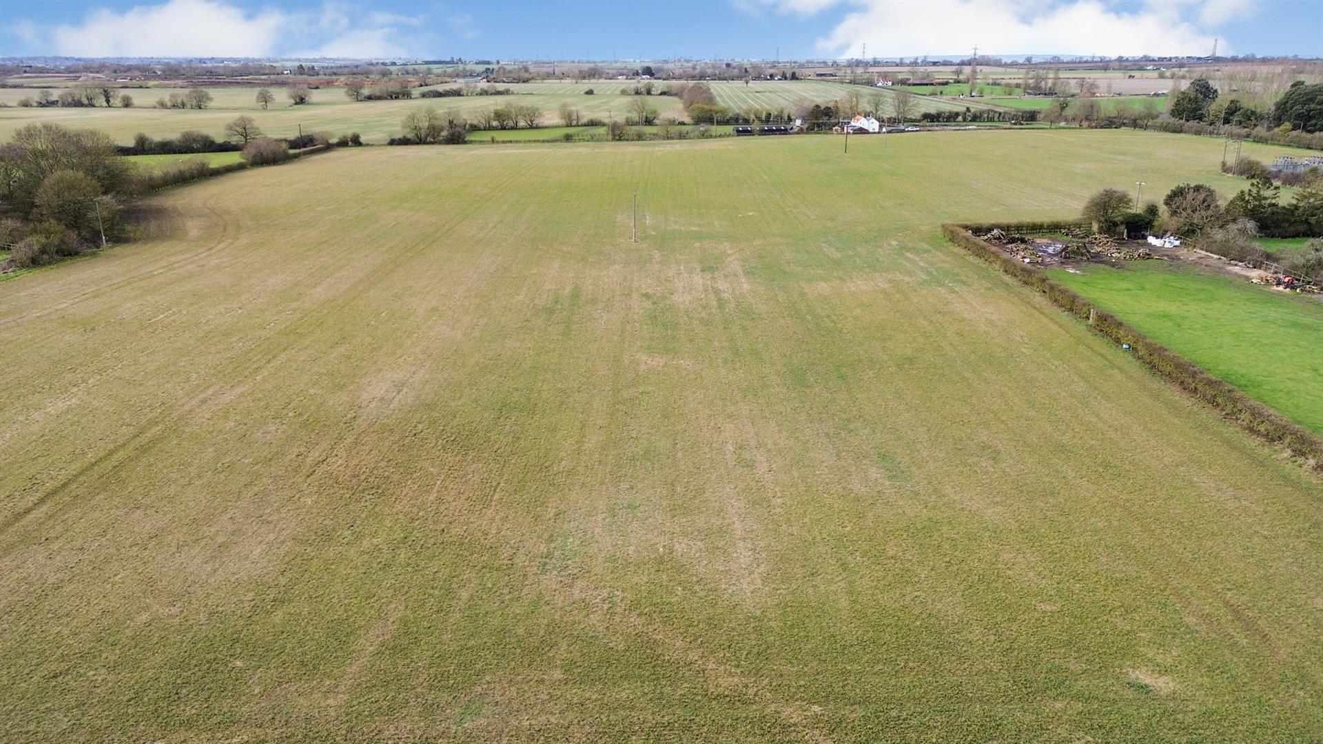 Property Image6b022a49-c0fa-44ff-a9ae-17af80ed3084