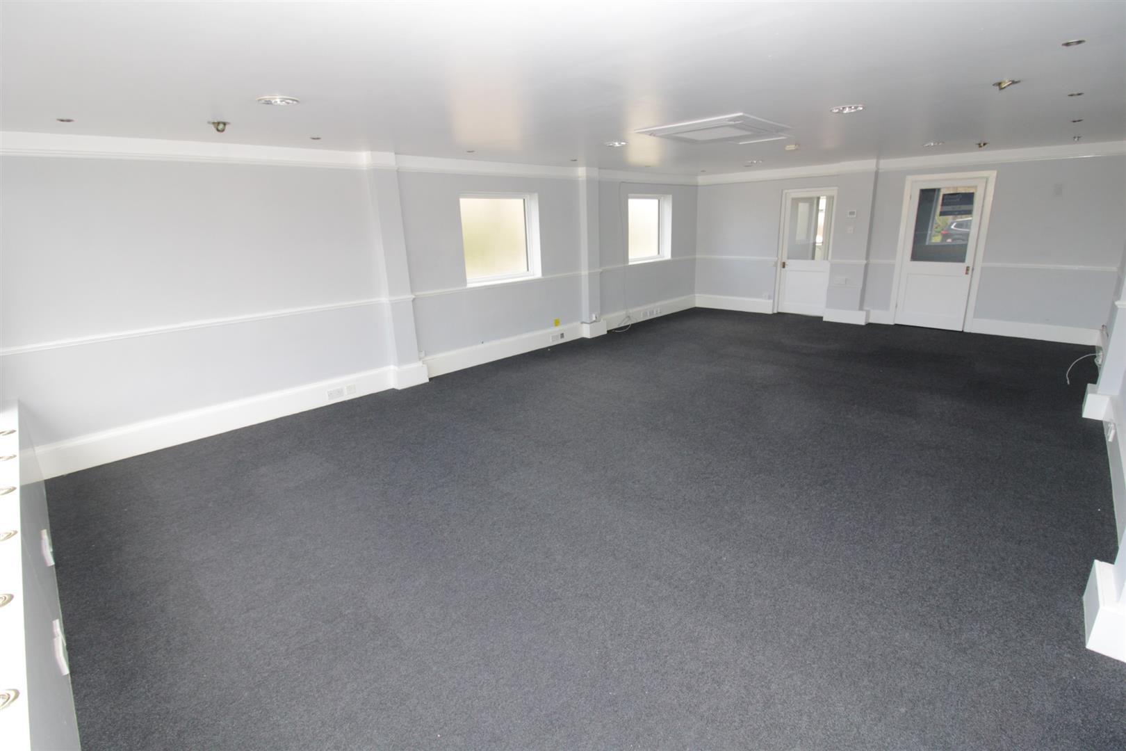 shop to let in Maldon Road, Danbury, CM3 Church and Hawes