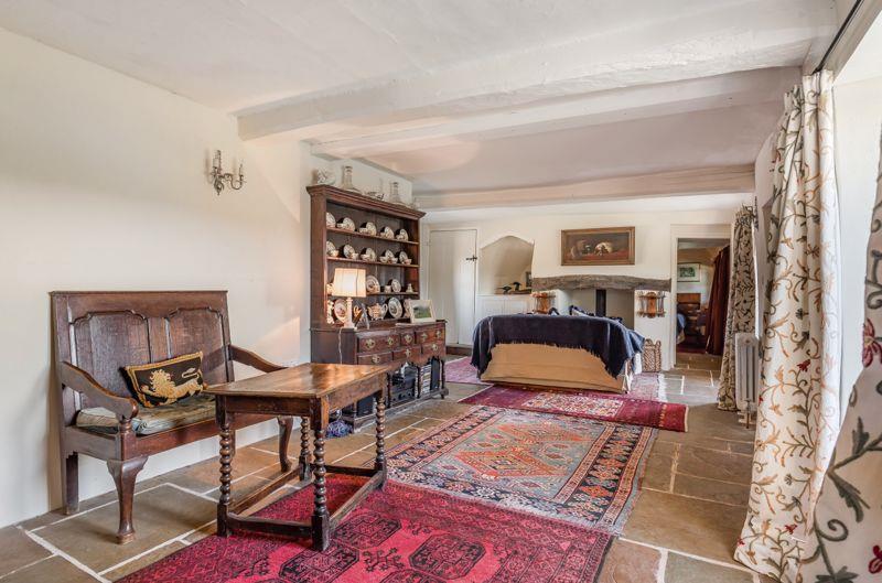 2 bedroom house for sale in , Charfield, GL12 David James