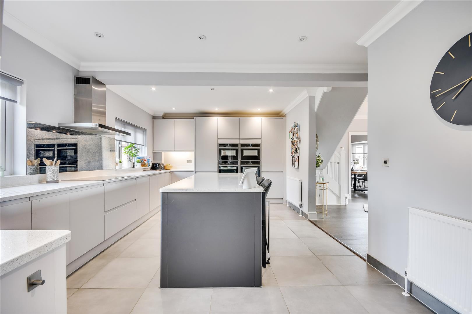 Properties for sale in Burnham On Crouch