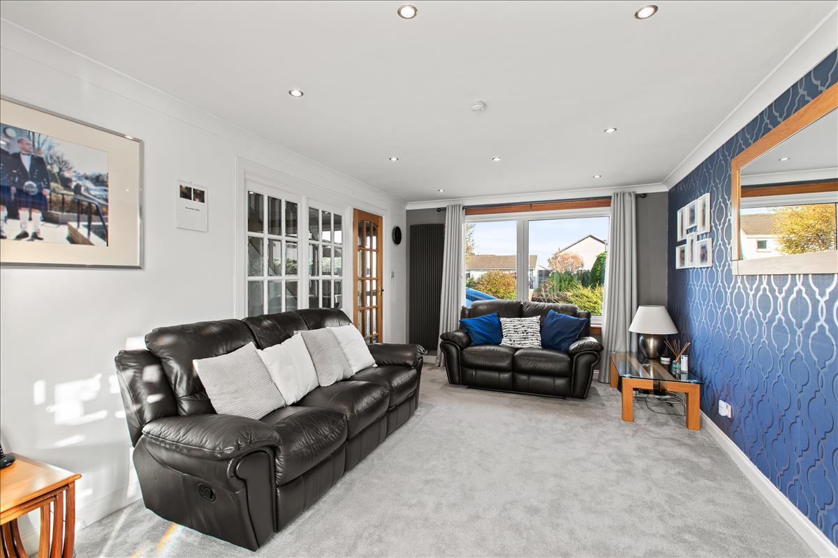 4 bedroom detached house for sale in 16 Alnwickhill Loan, Edinburgh