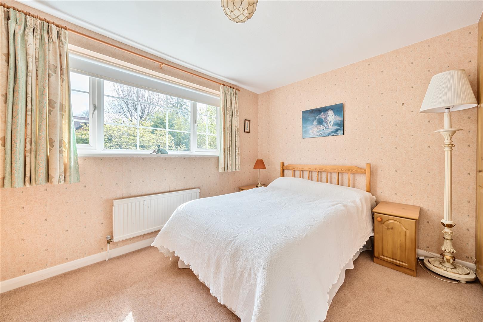 4 bedroom detached house for sale in Kingswood Road, Tadworth, KT20