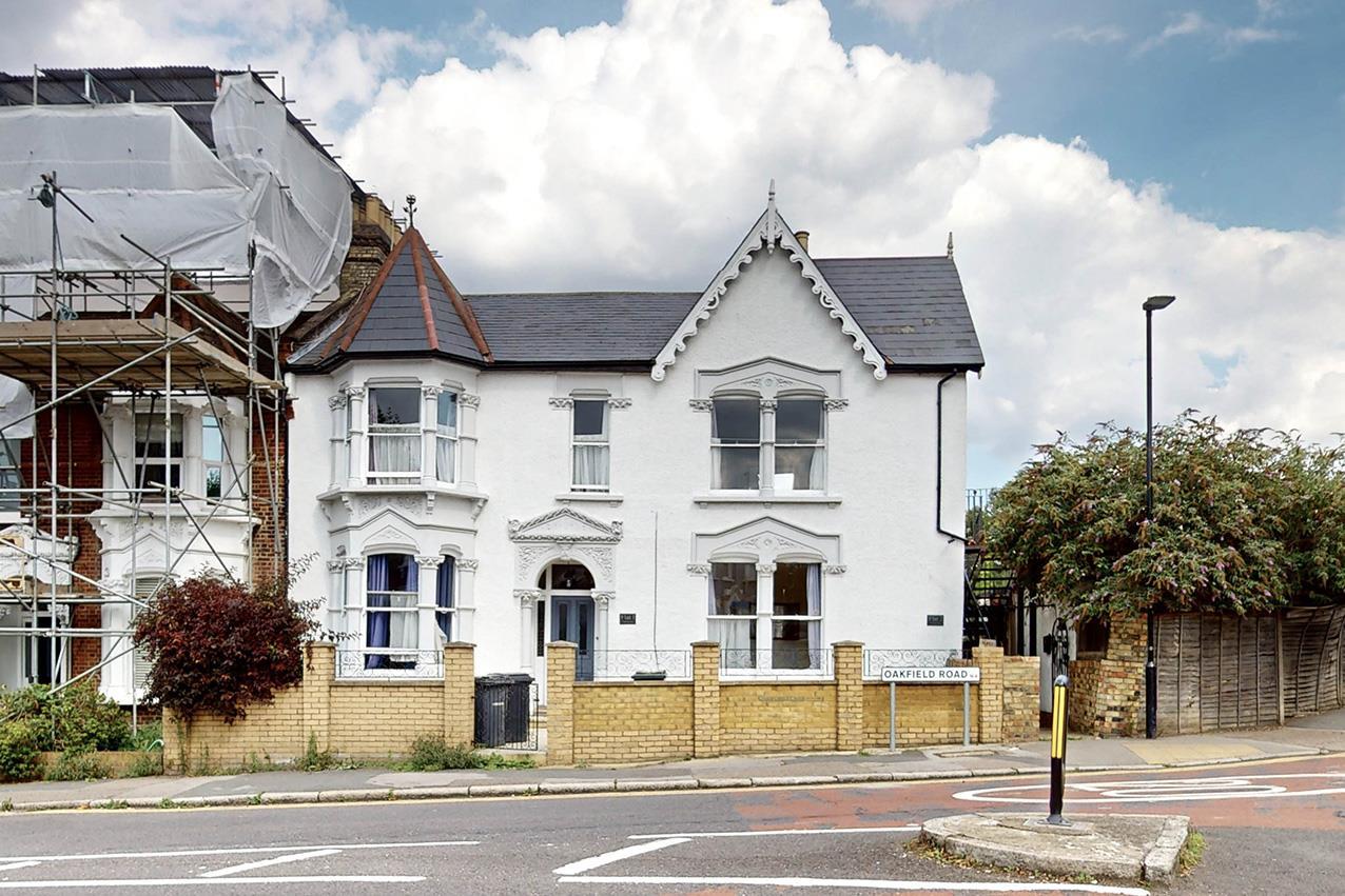 Property Image6e922a7a-056b-4506-bc3b-8888c09250d8