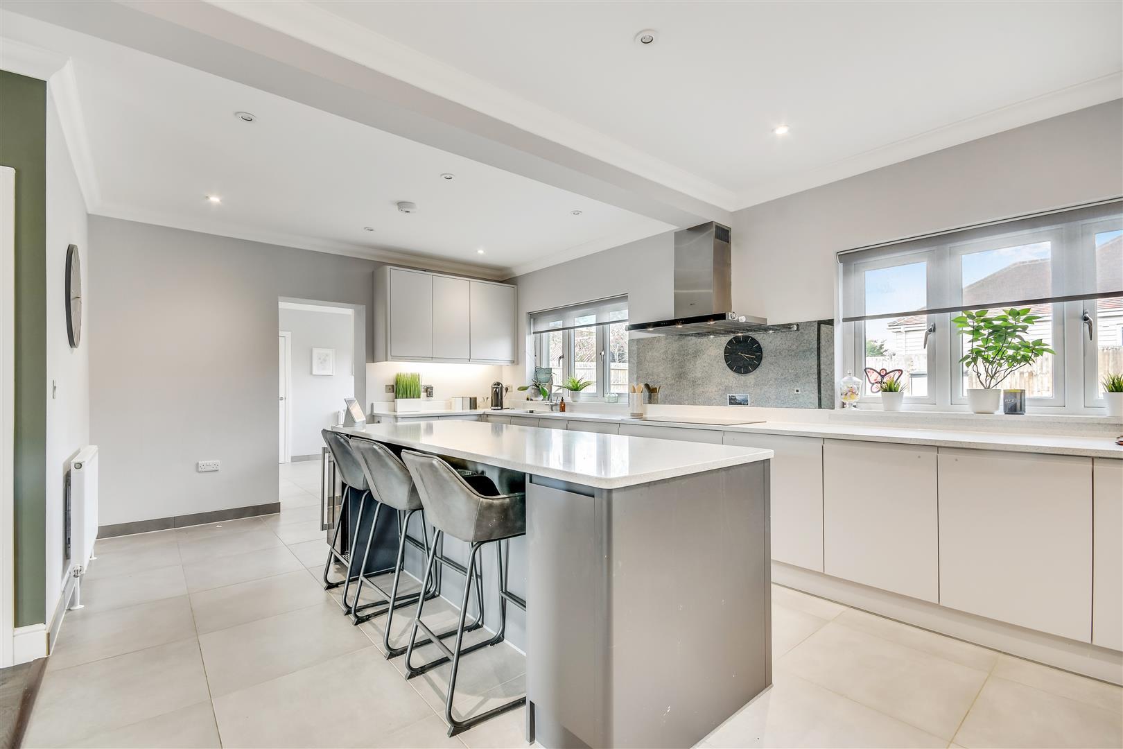 Properties for sale in Burnham On Crouch