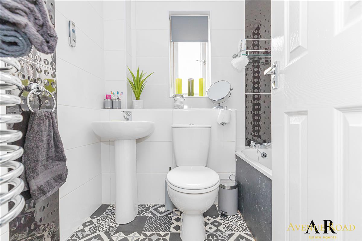 2 bedroom terraced house for sale in 25 Park Hill, Gorebridge, EH23