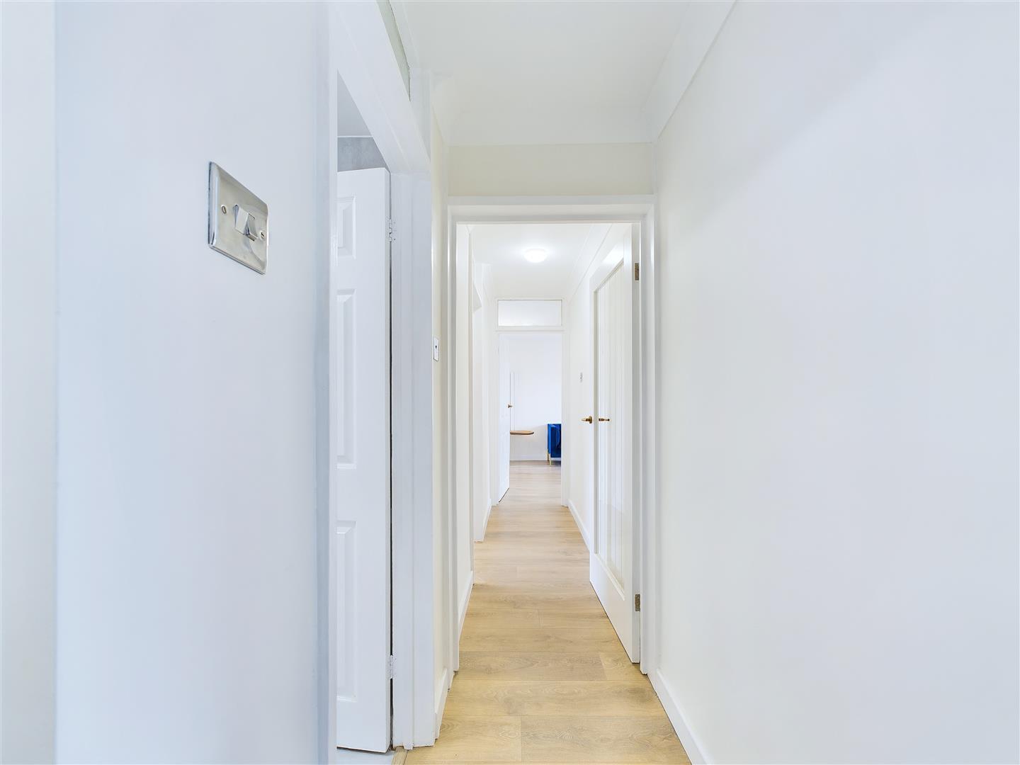 Property Image72bb4dee-fa9c-49a2-89f4-45e3a2bf337d