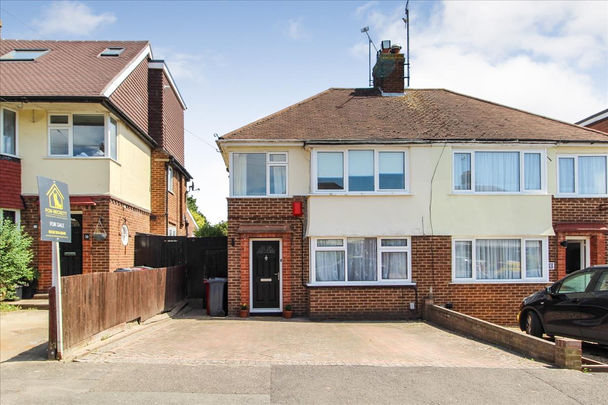 Properties for sale Fox Beckett Estate Agents