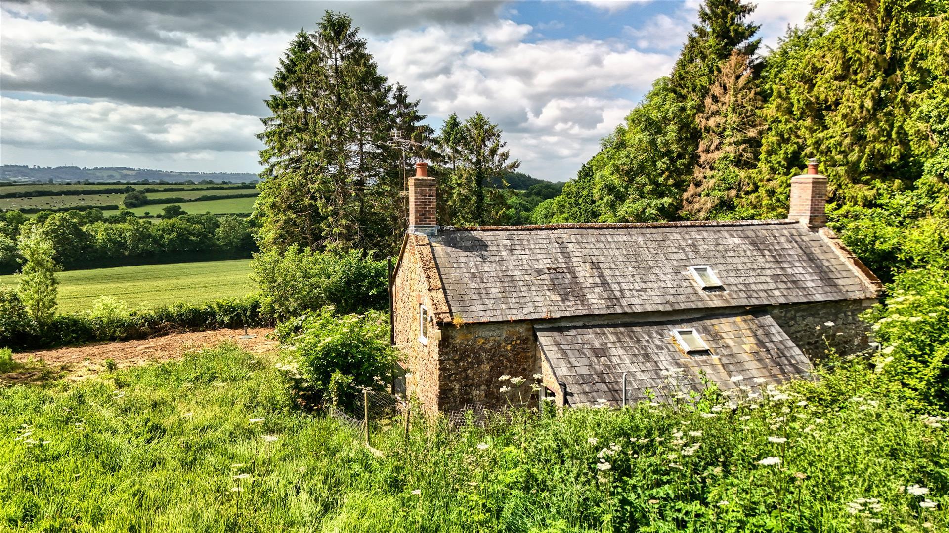 2 bedroom cottage for sale in Hurcott, Ilminster, TA19 Symonds
