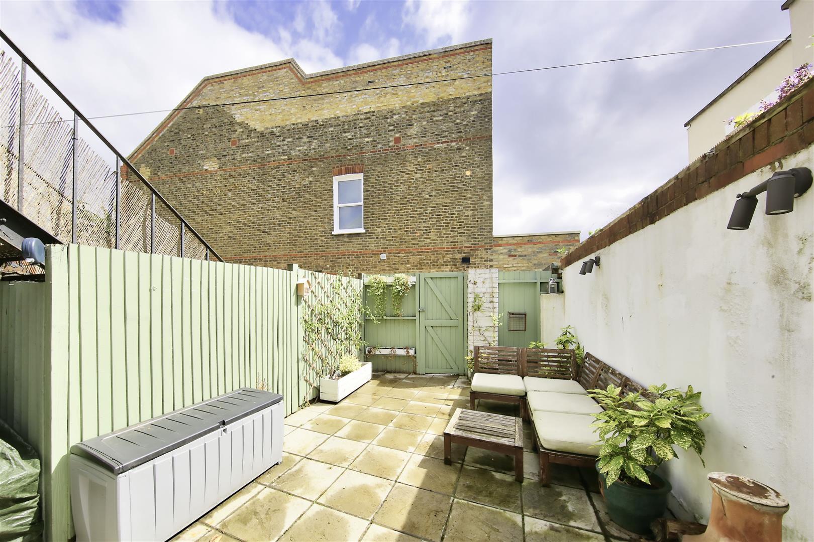 Property Image7381d36f-bd27-4e96-81d0-7801e7fef492