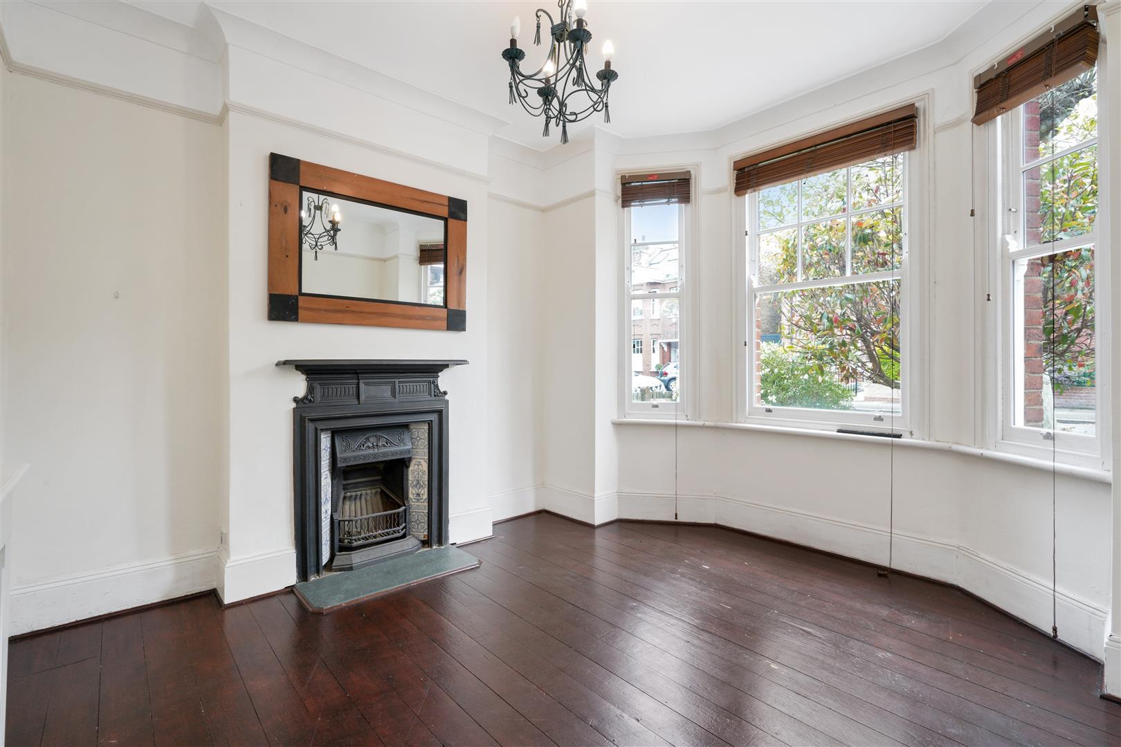 5 bedroom semidetached house for sale in Cromwell Road, Wimbledon