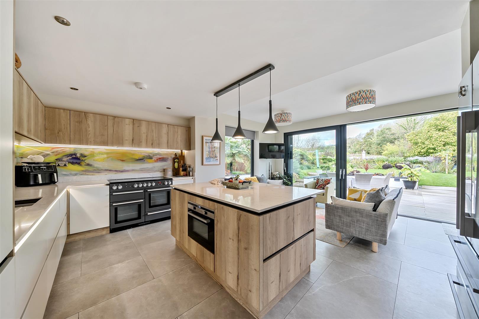 Property Image7879071e-5bf9-4156-b332-3cf5f68d8f69