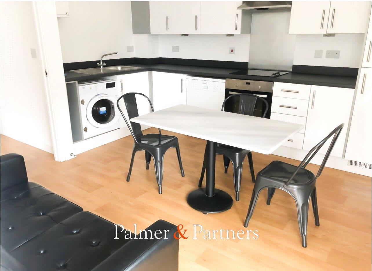 Property Image78859b12-5d64-4b83-b77f-15fc45565087