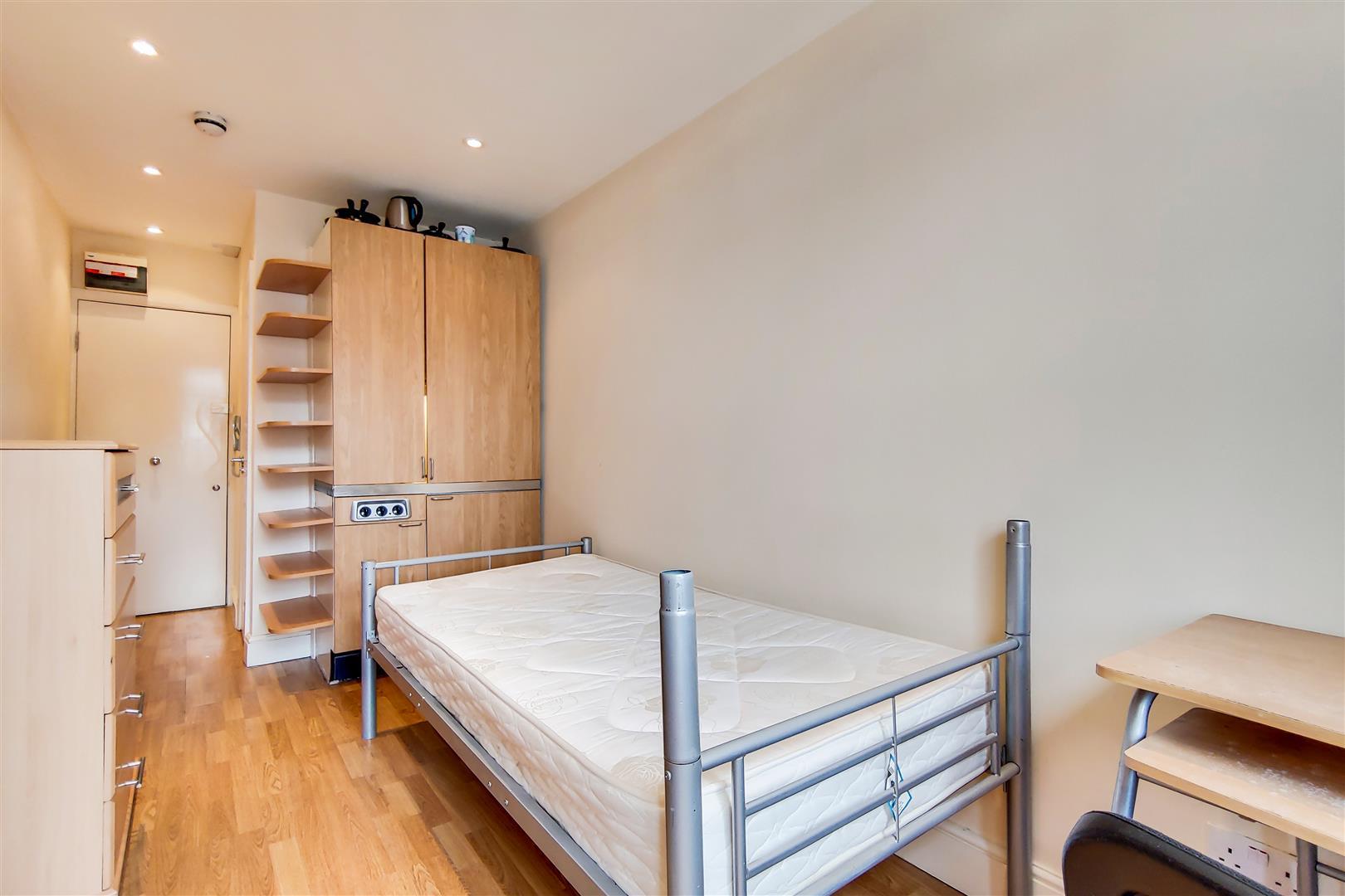 Property Image78c42779-9b90-4d10-88bf-155fff2abb43
