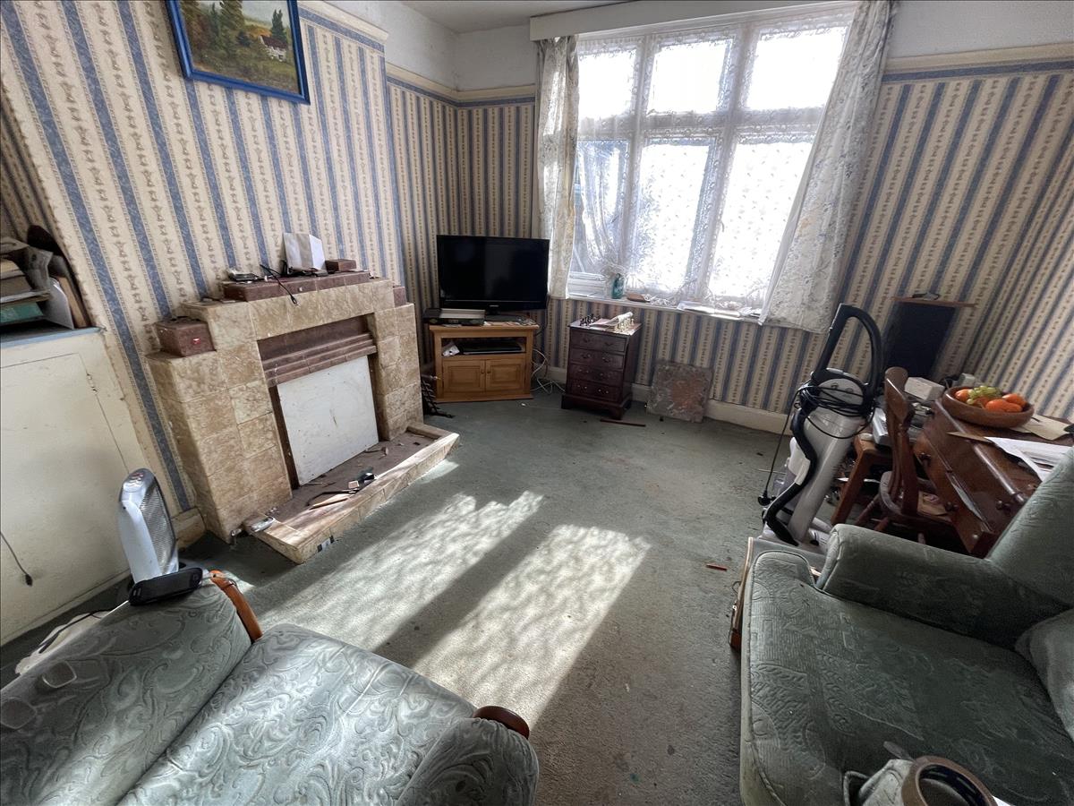 3 bedroom semidetached house for sale in Claremont Avenue, Bournemouth