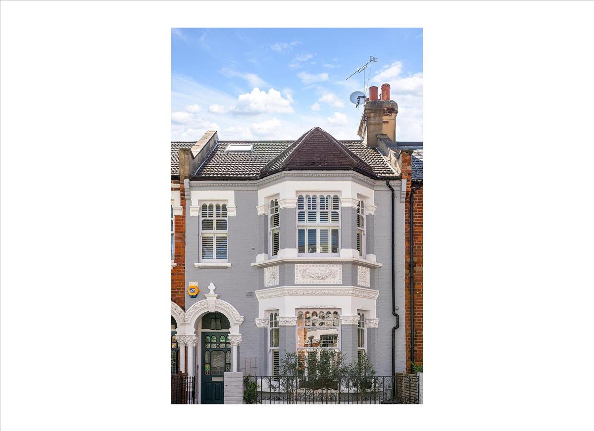 Properties for sale Lawson Rutter Estate Agents in Fulham