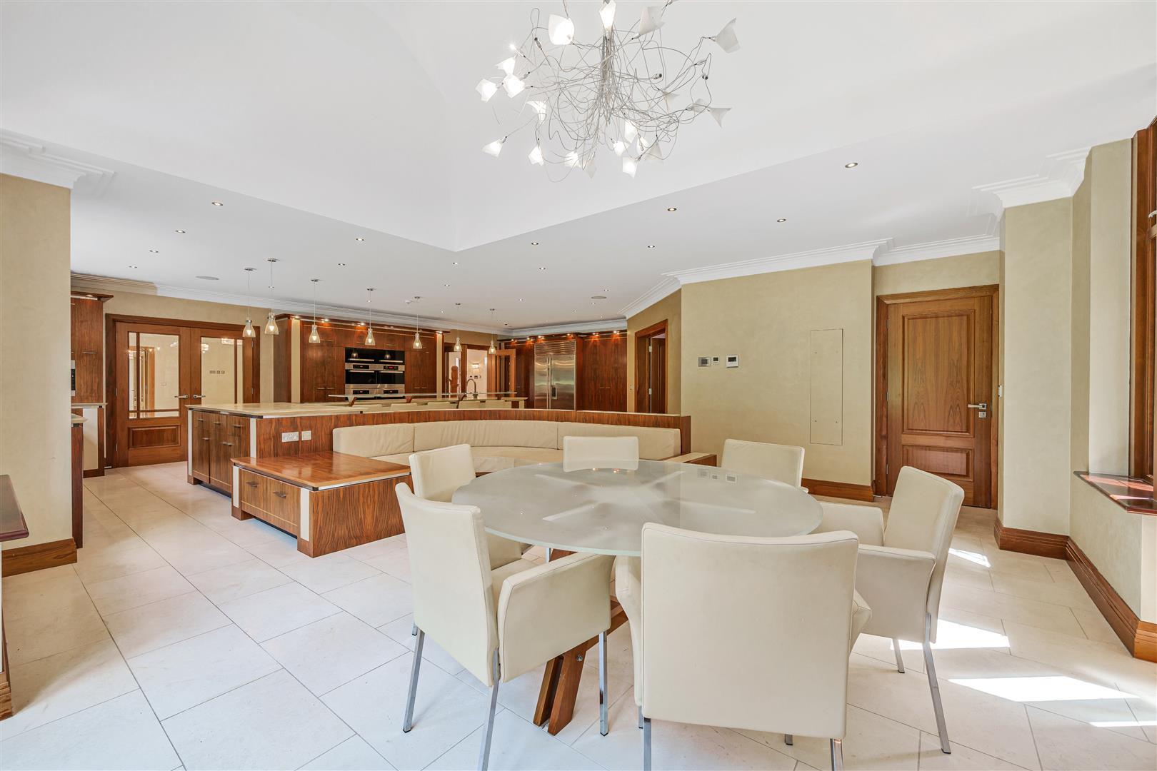 Properties for sale Agents, Banstead and Kingswood, Surrey UK