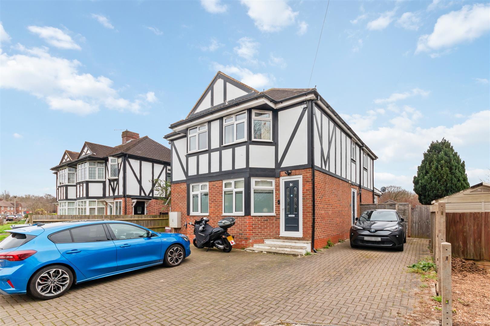 2 bedroom flat for sale in Perth Close, Raynes Park, SW20 Ellisons