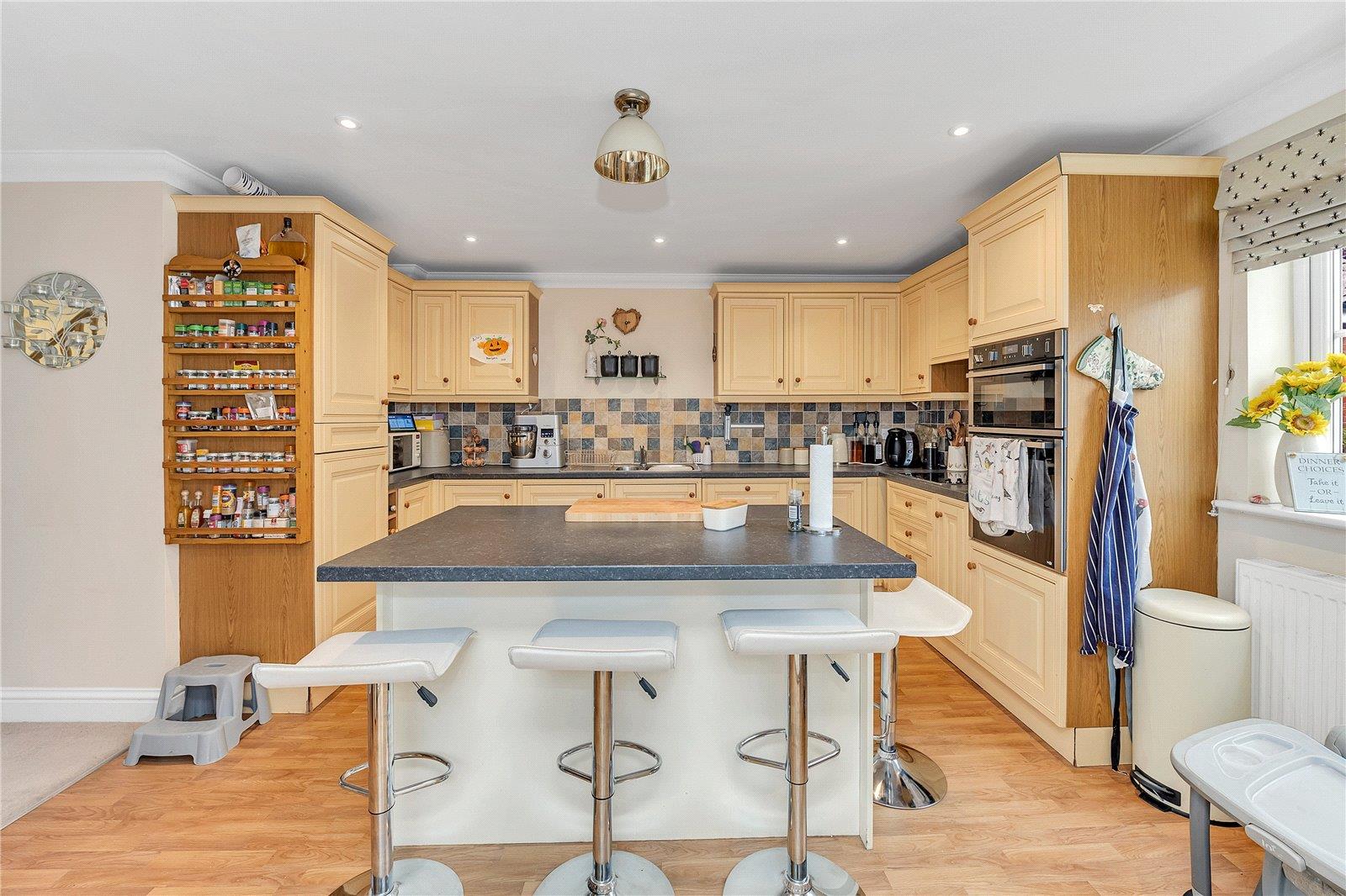 Property Image80085e8a-5673-4273-a134-3f4d459fddb3