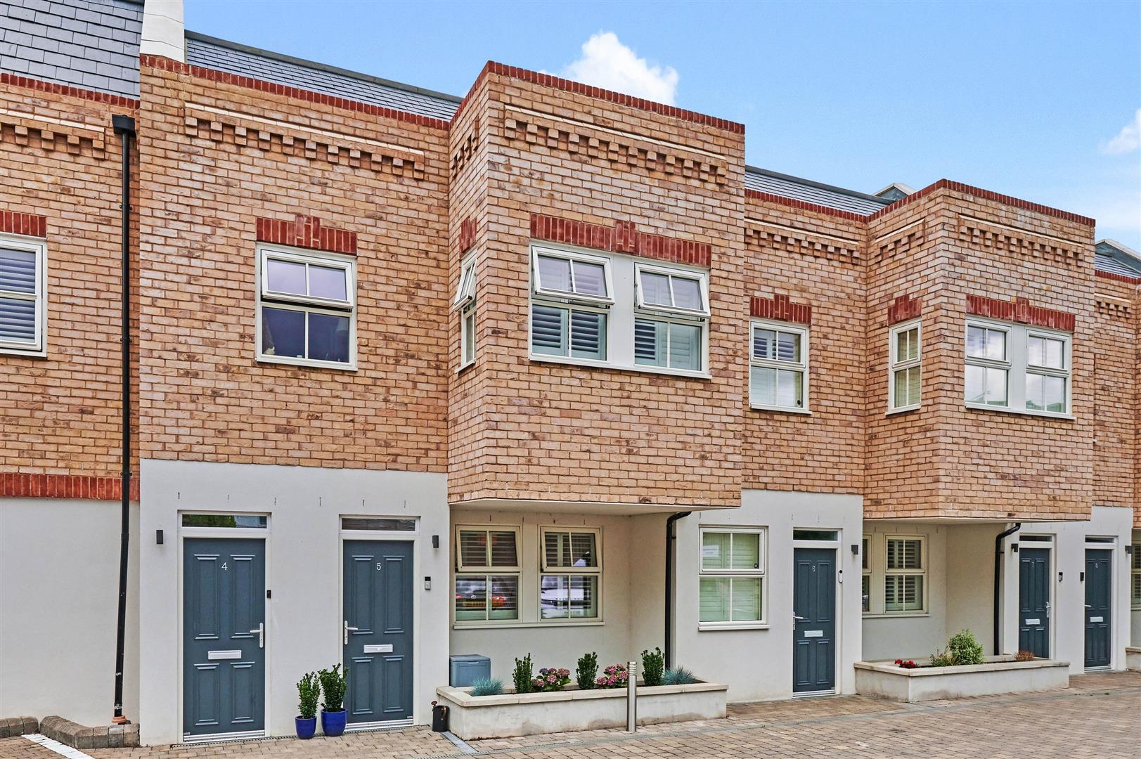 Property Image809f1891-8cc8-4a97-8473-e94e9f6d91ac