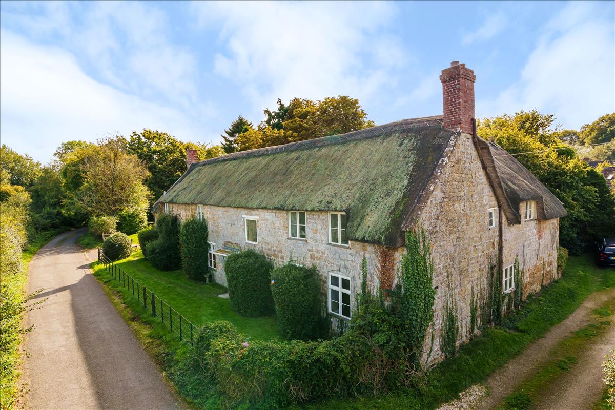 Property Image8176f653-71f3-47db-b699-7b7264421f4f