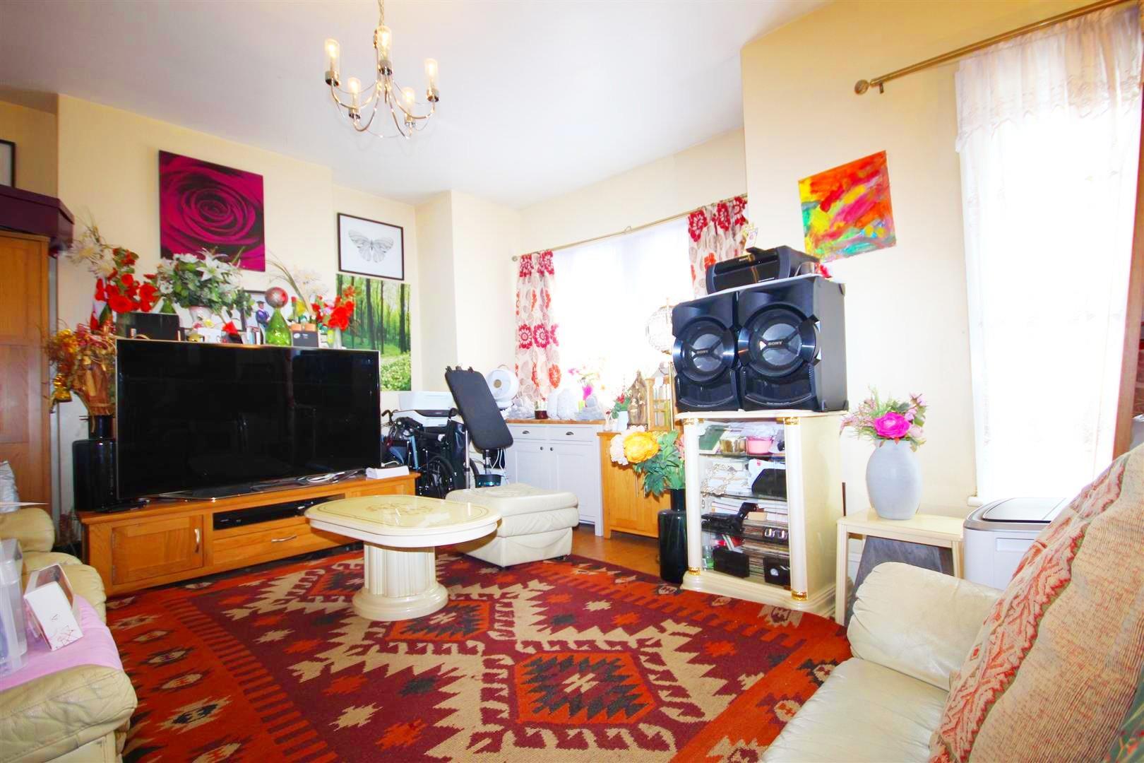 Property Image833f9097-247b-4732-8db5-814effd141ee