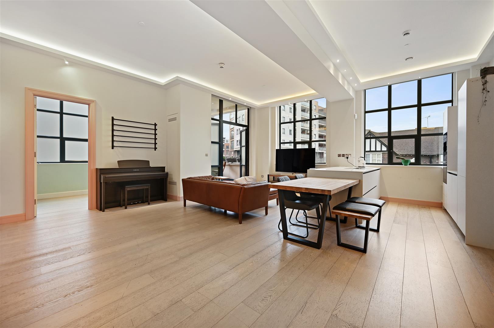Property Image833fe139-ef11-4da1-8763-8bf39660db60