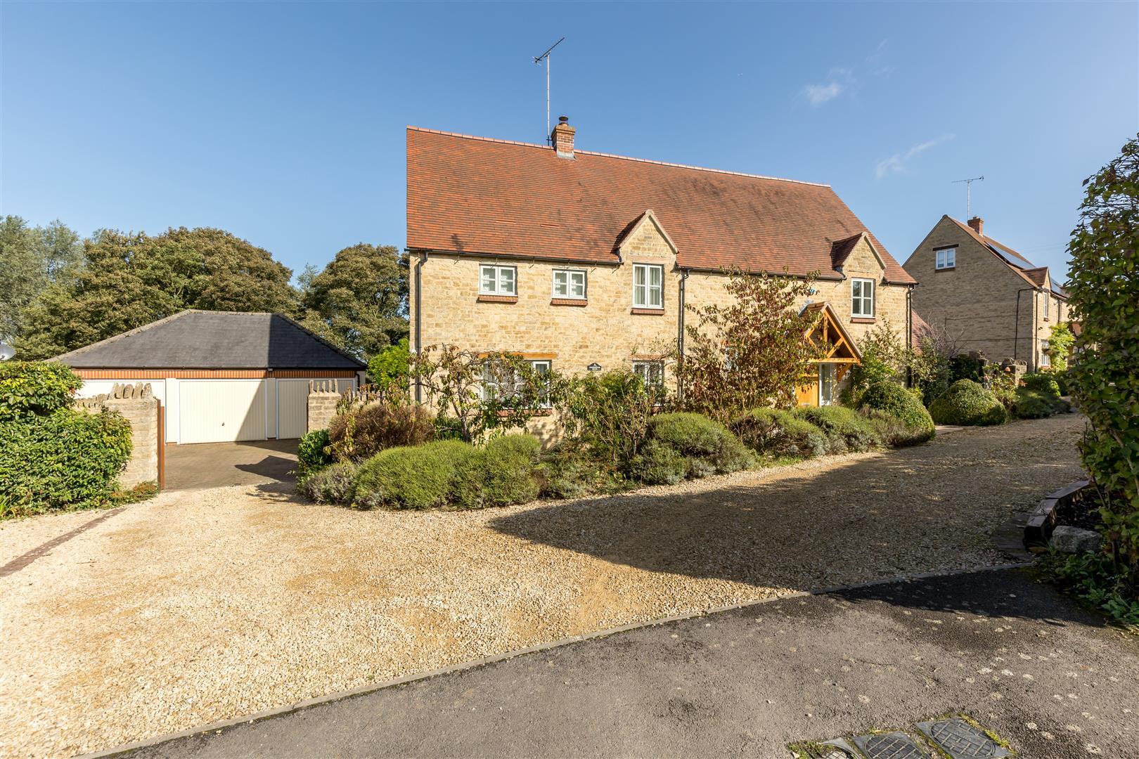 Property Image86341a02-a91d-4815-92e4-4b54e4cf4434