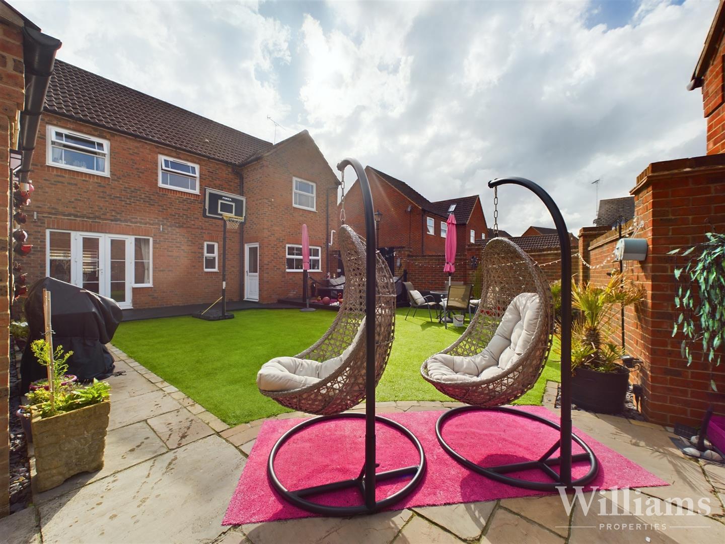 Property Image8659f154-10c3-4ce9-8c9b-25afa88d80b1