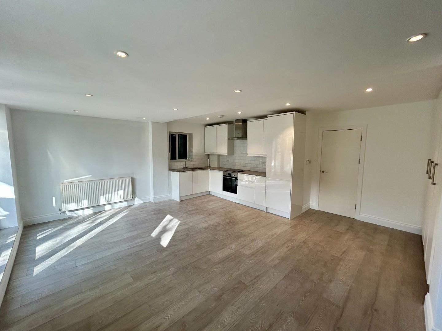 Property Image86e200d6-2163-4f1d-95f4-c0ef457839dc