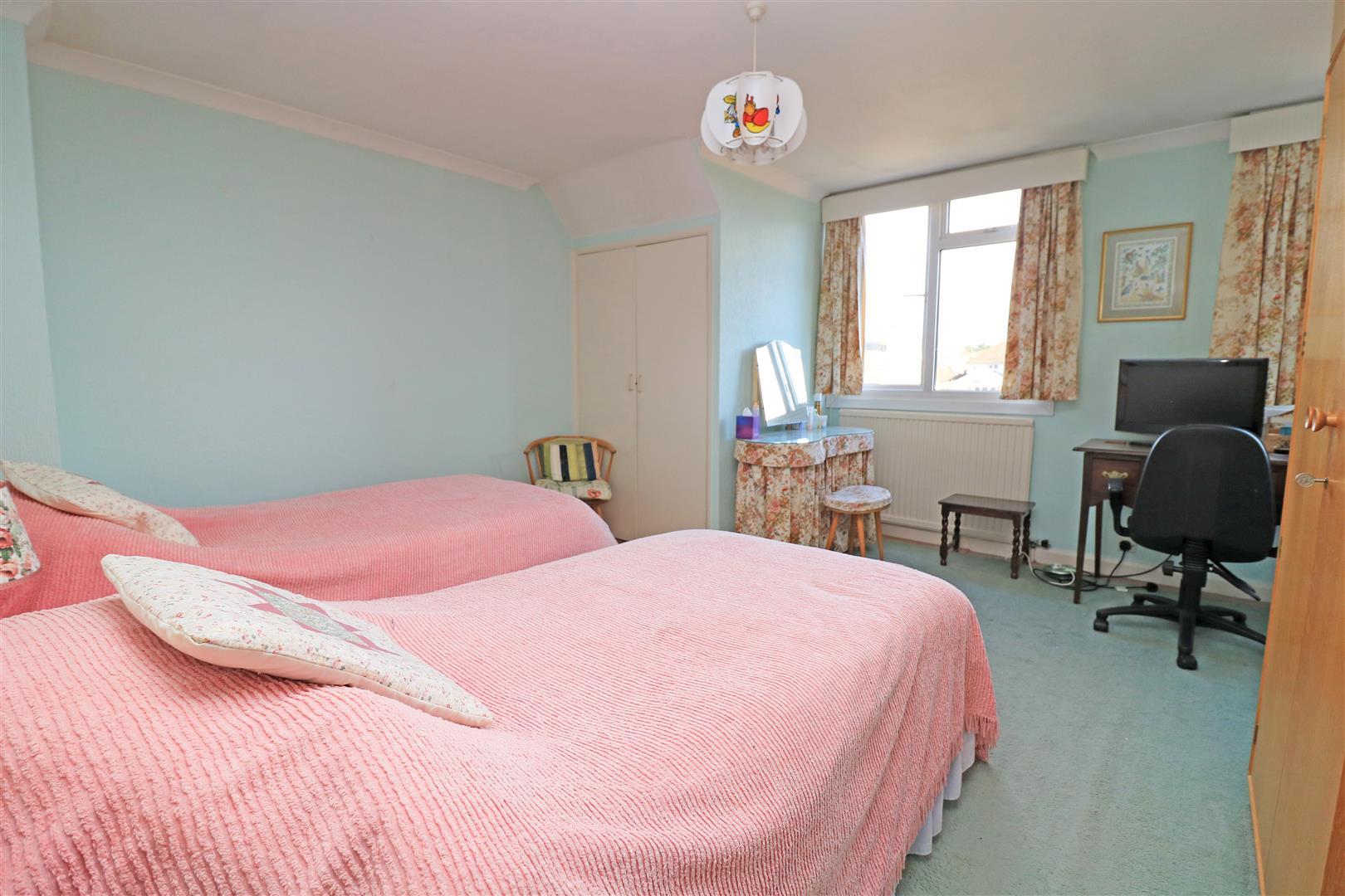 3 bedroom detached house for sale in Priory Farm Road, Hatfield Peverel, CM3 Paul Mason Associates