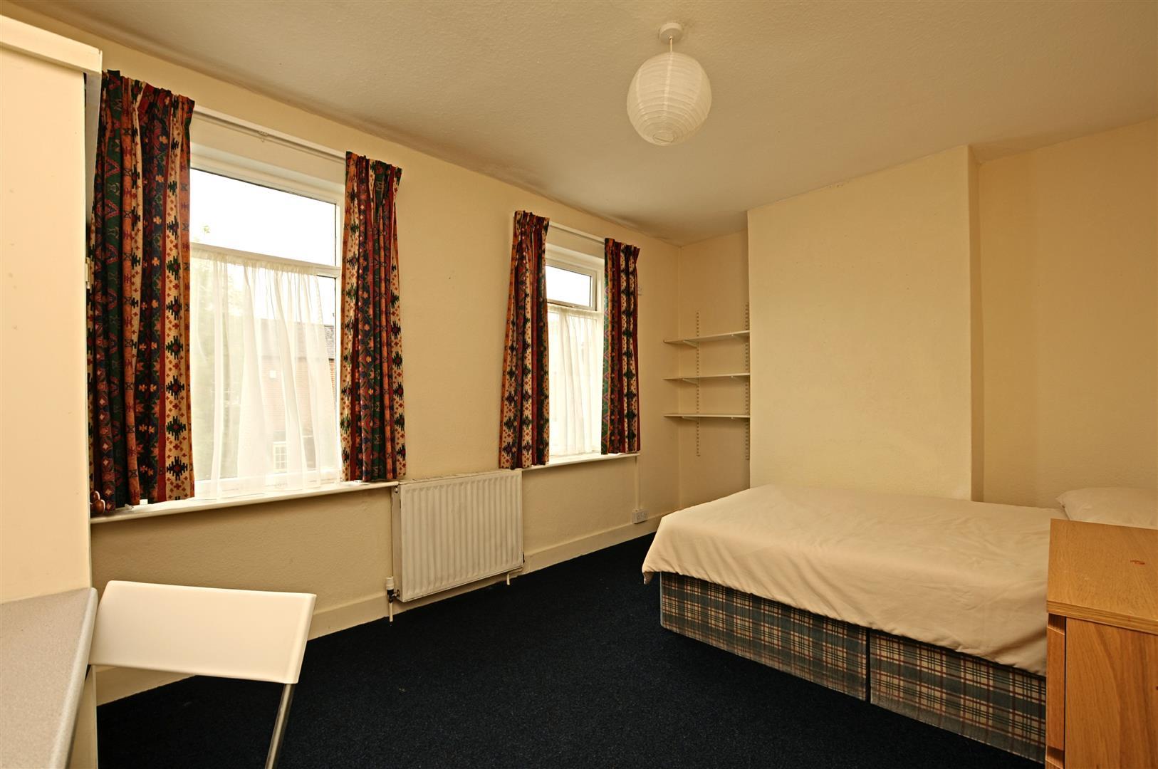 Property Image8a8e1572-8abe-417d-b54f-750532297f8e
