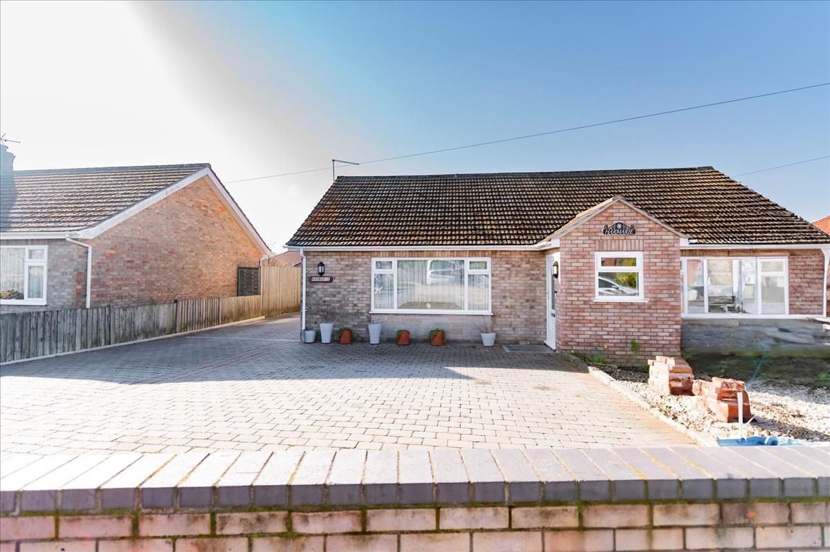 Property Image8b305bff-c800-43e1-aaf5-82463b9cd075