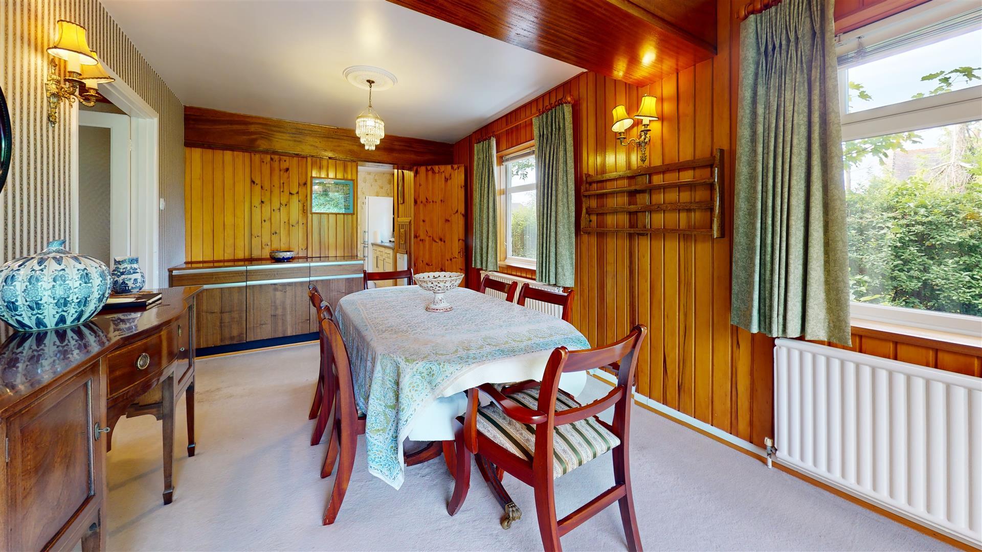 4 bedroom detached house for sale in Bainton Road, Bucknell, OX27