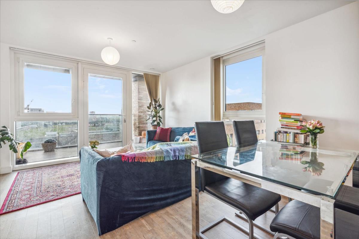 2 bedroom apartment for sale in Oslo Tower, Naomi Street