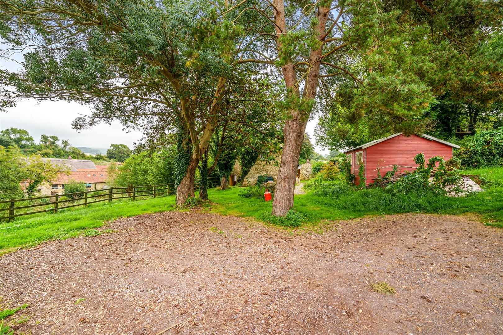 2 bedroom detached house for sale in Uploders, Bridport, DT6 Symonds