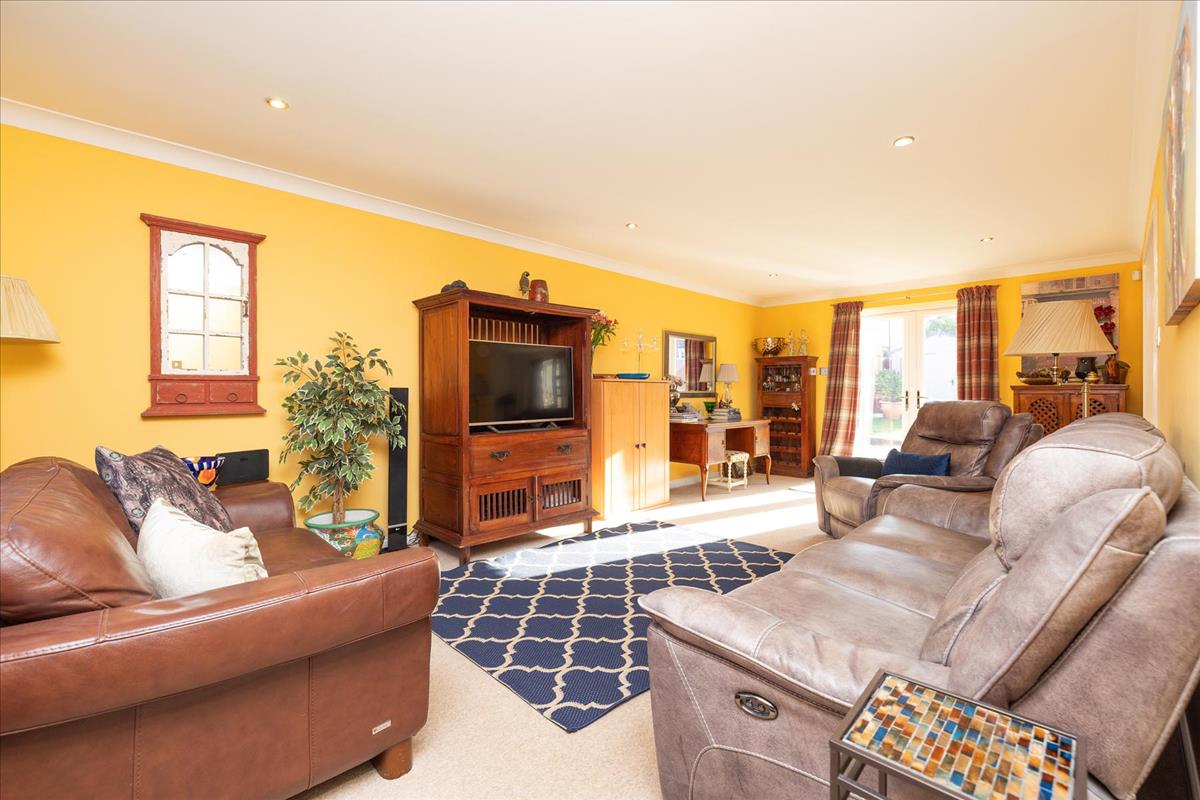 4 bedroom detached house for sale in 3 Campusview Terrace, Dalkeith