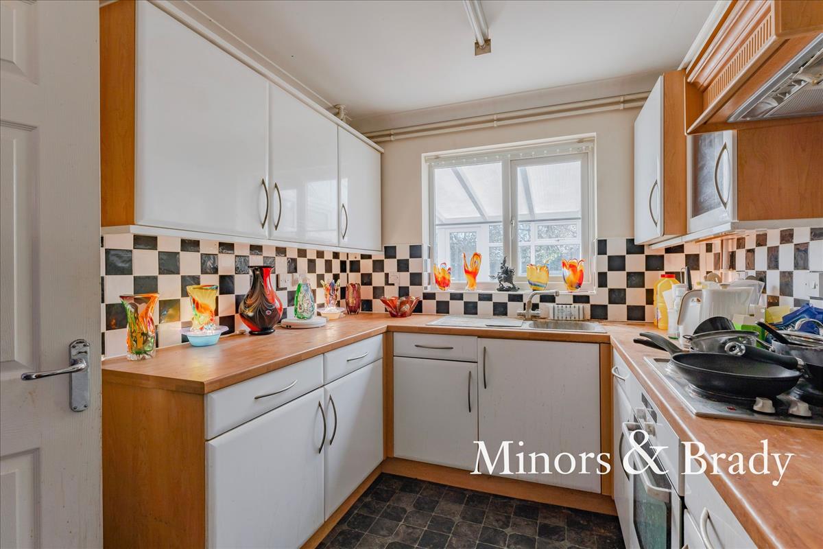 Property Image930b4b3f-5452-47c1-b77f-156b5a712687