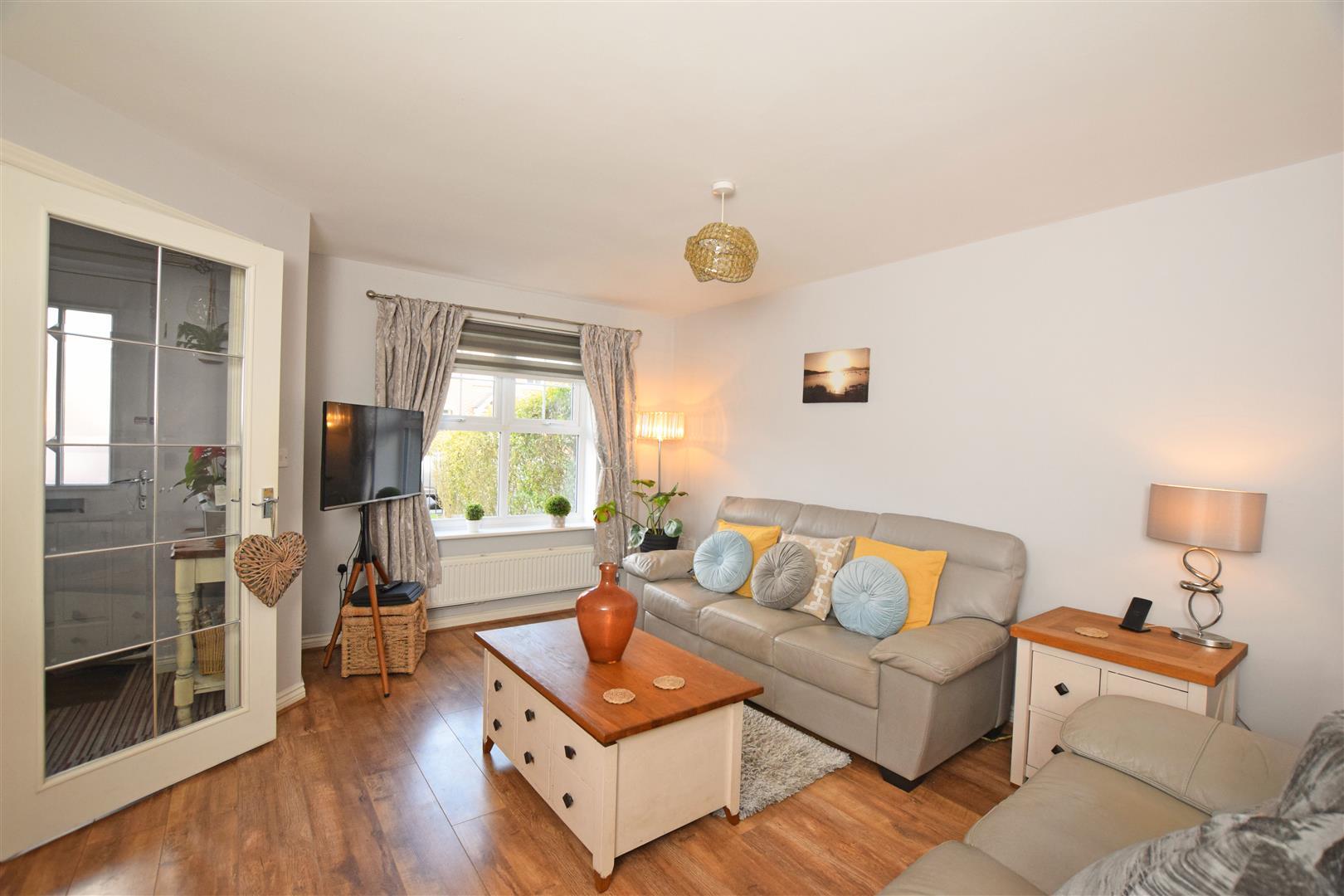 Property Image94bfa8dc-e11c-48a4-8dd4-a11872a6cb2f