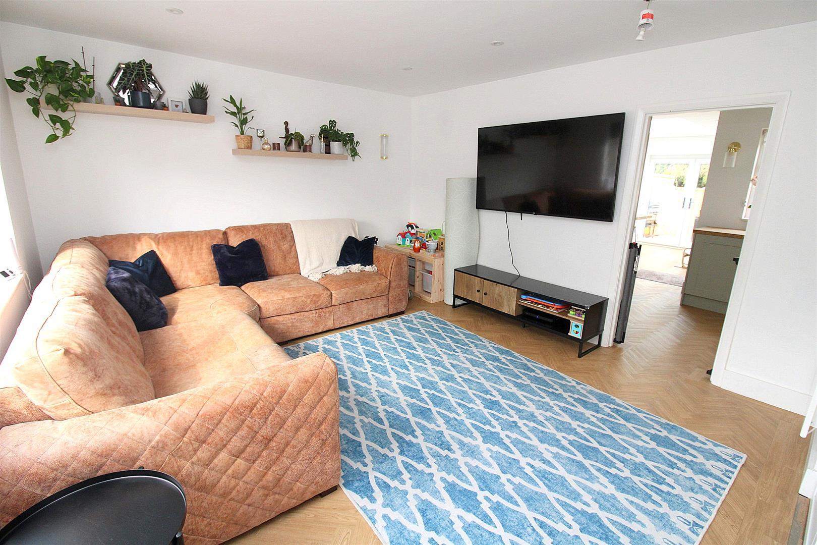 Property Image957a020f-babd-4d73-bad2-683c9531f859