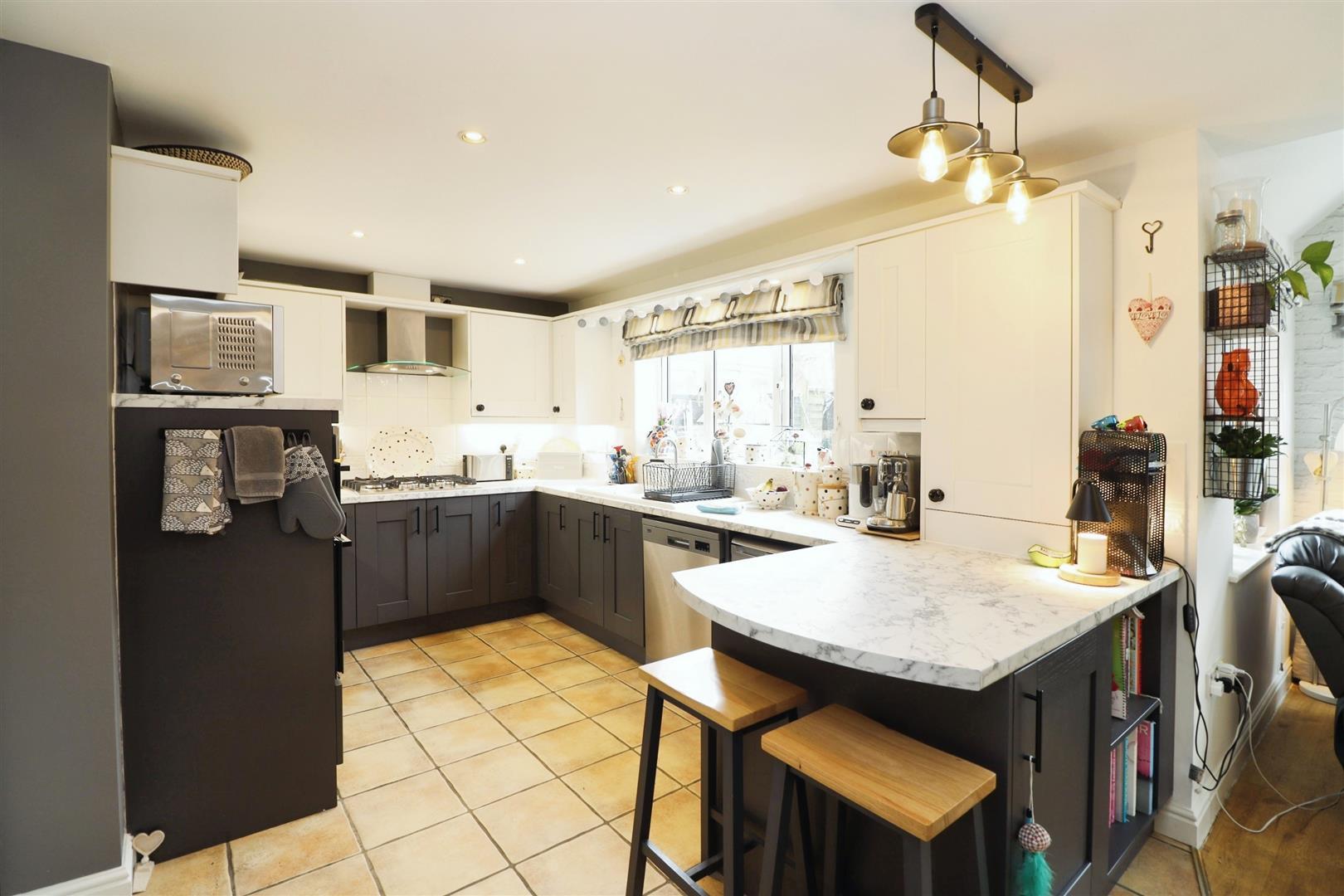 Property Image98857edb-e641-471e-a257-8297ed4787cb